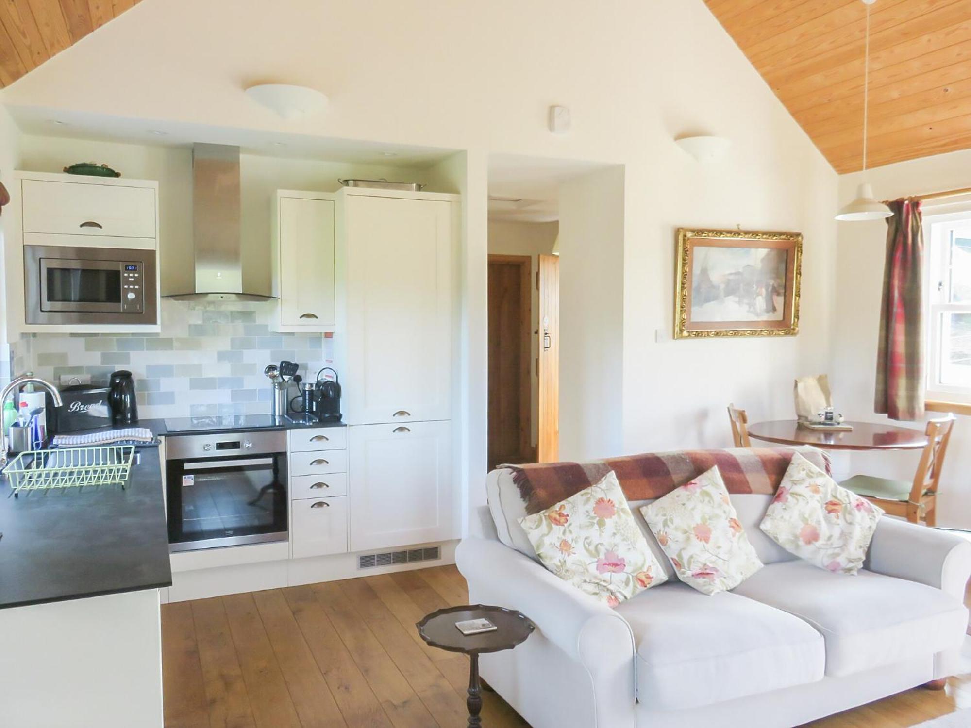 Tummel Cottage Foss Екстериор снимка